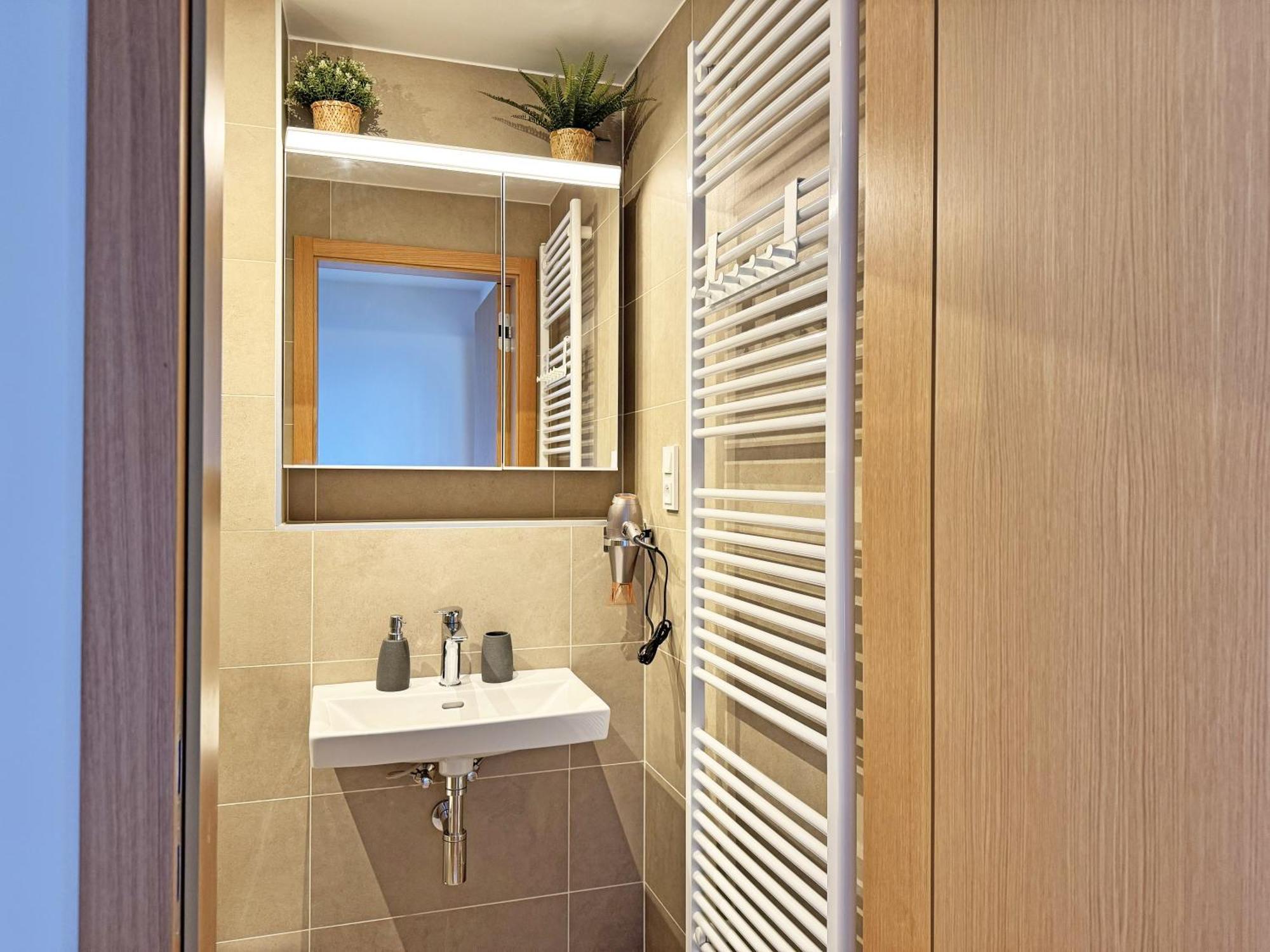 New Studio, King Bed, Free Parking, Terrace Praga Exterior foto